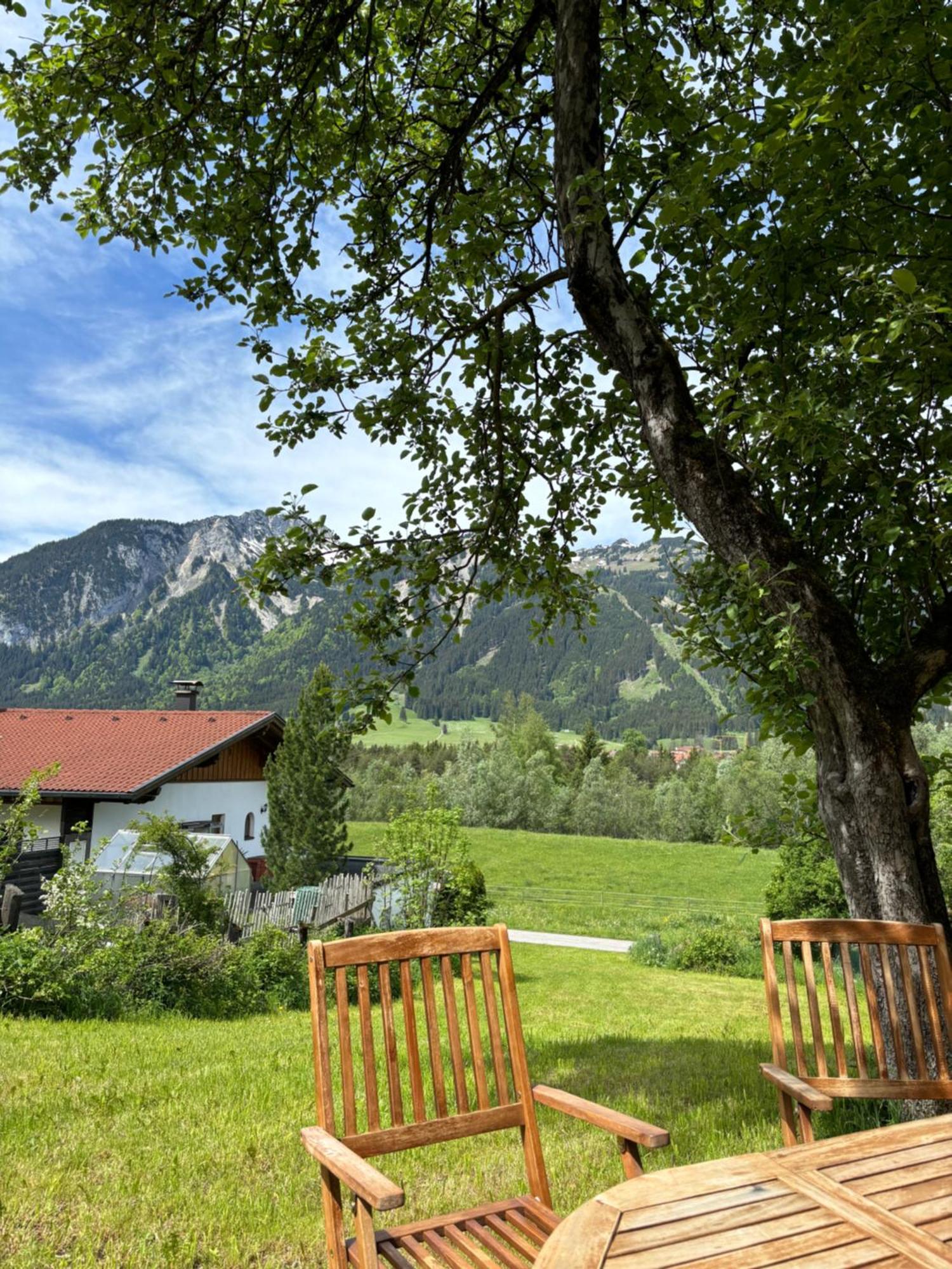 Apartmenthaus Ehrenberg Ehenbichl Luaran gambar