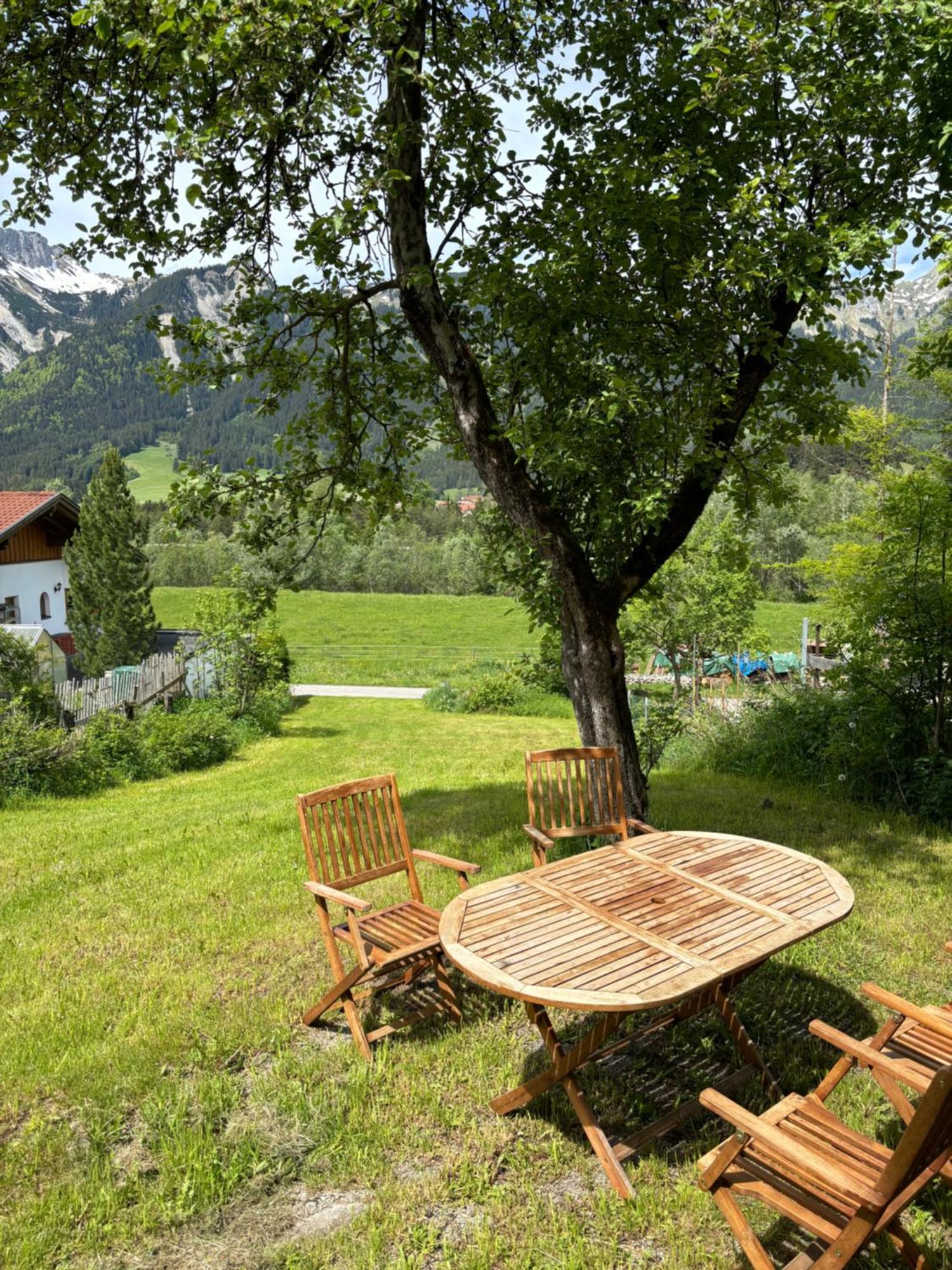 Apartmenthaus Ehrenberg Ehenbichl Luaran gambar