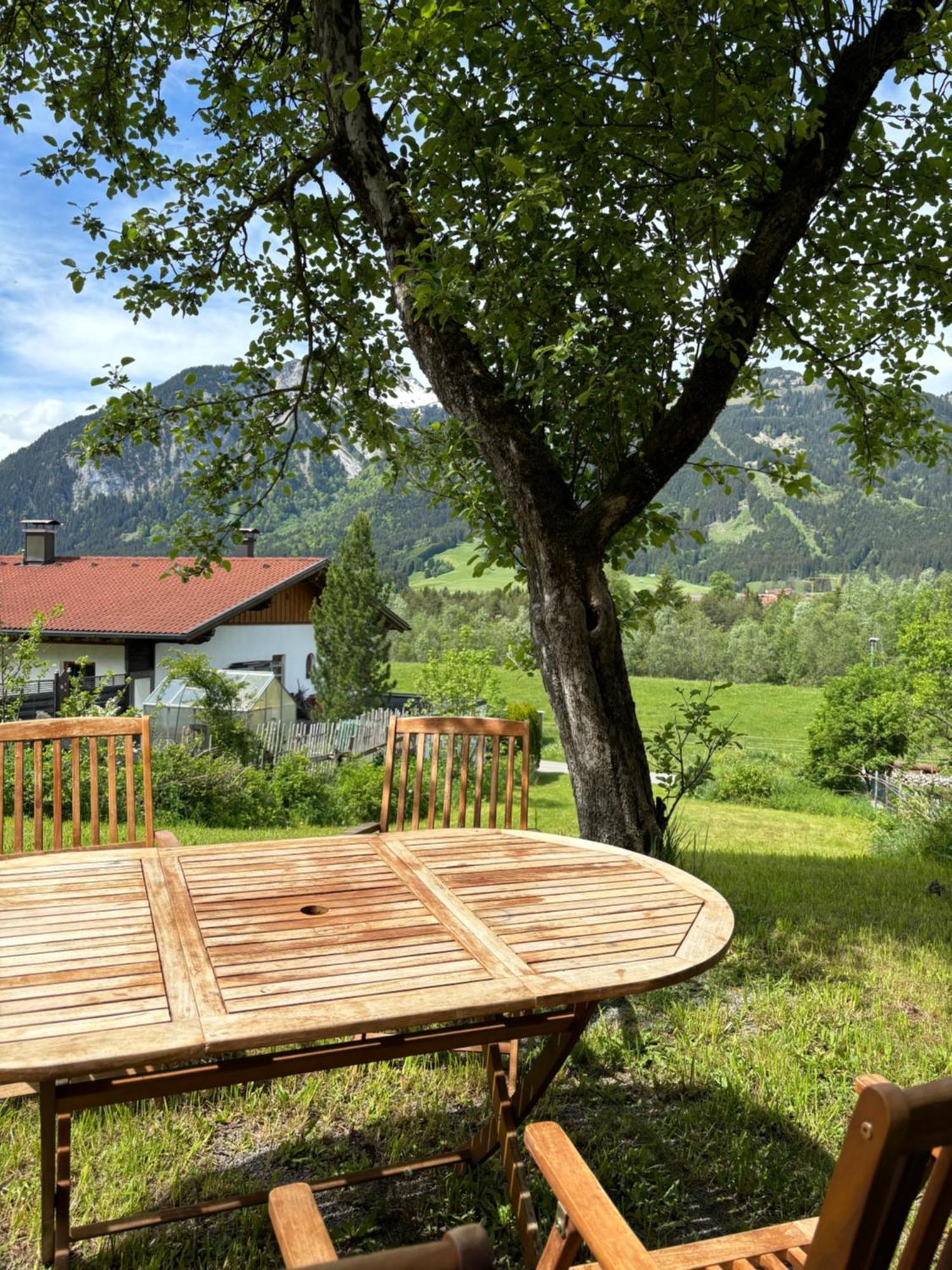 Apartmenthaus Ehrenberg Ehenbichl Luaran gambar
