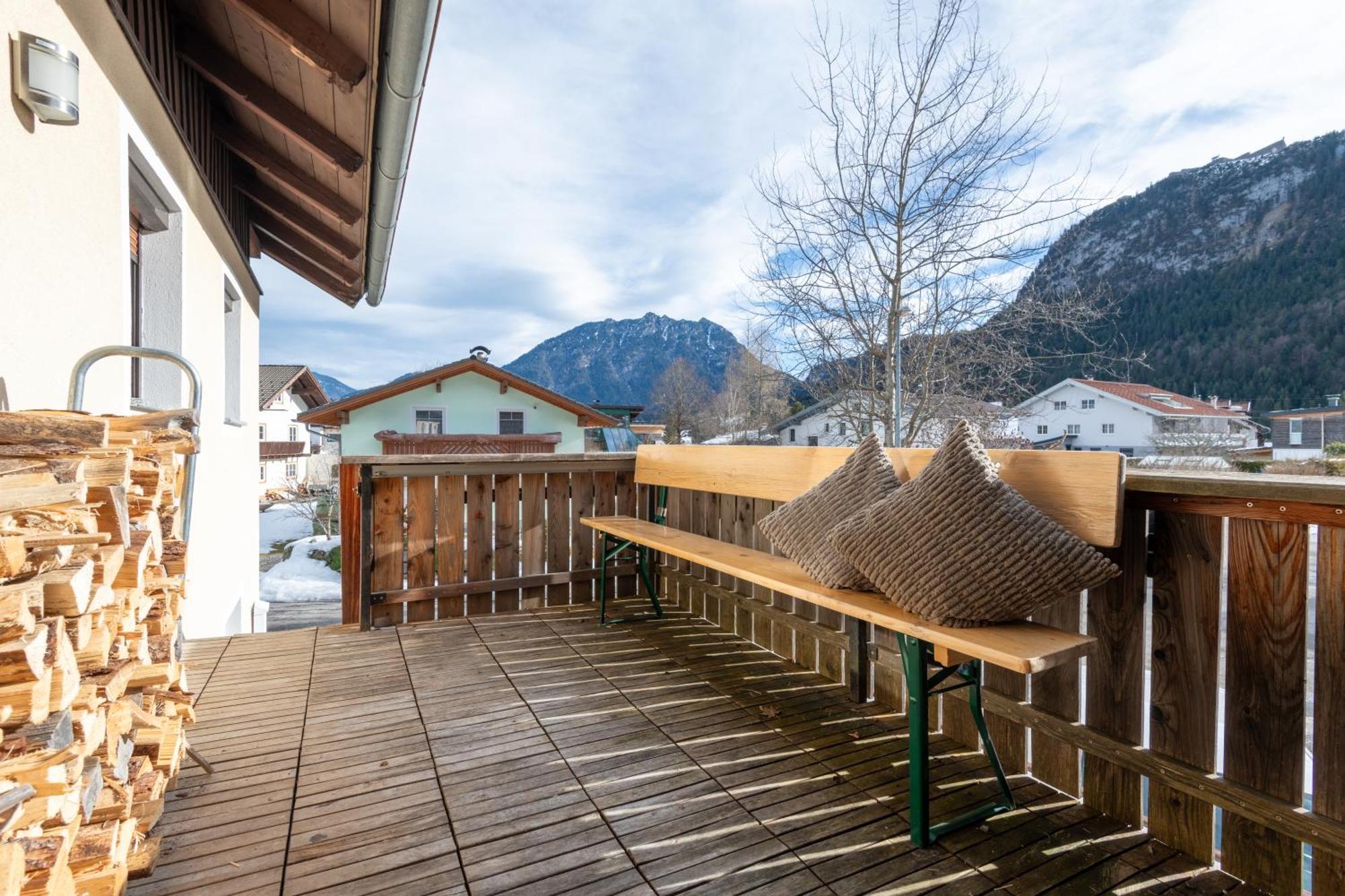 Apartmenthaus Ehrenberg Ehenbichl Luaran gambar